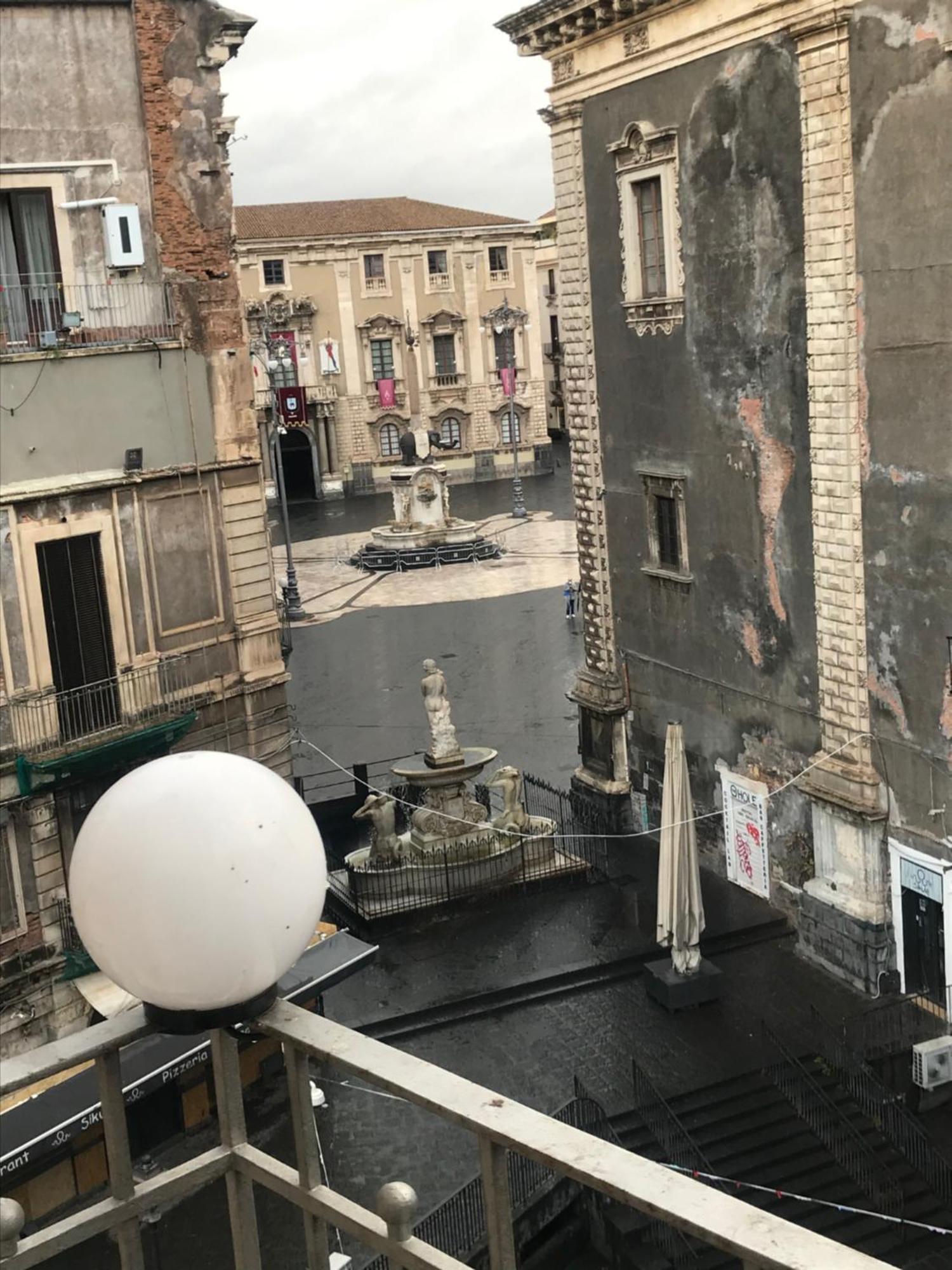Casa Vacanza Vip Hotel Catania Eksteriør billede